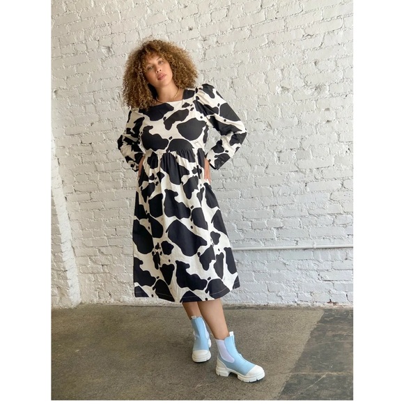 Lisa Says Gah Dresses & Skirts - Lisa Says Gah Cow Print Midi Dress